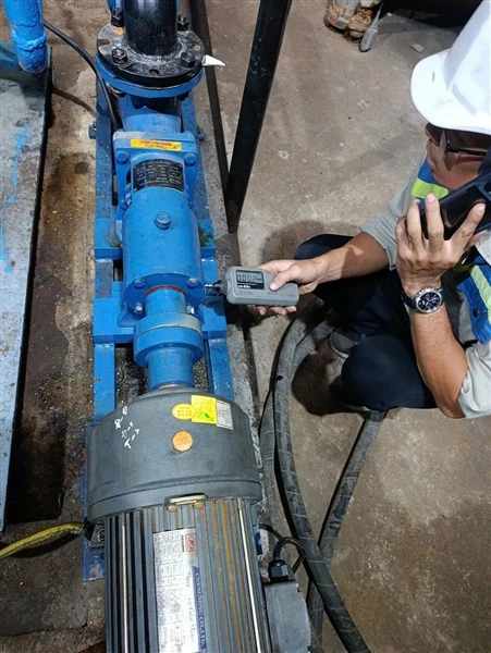 Hướng dẫn sửa chữa, bảo dưỡng bơm trục vít bị rung lắc